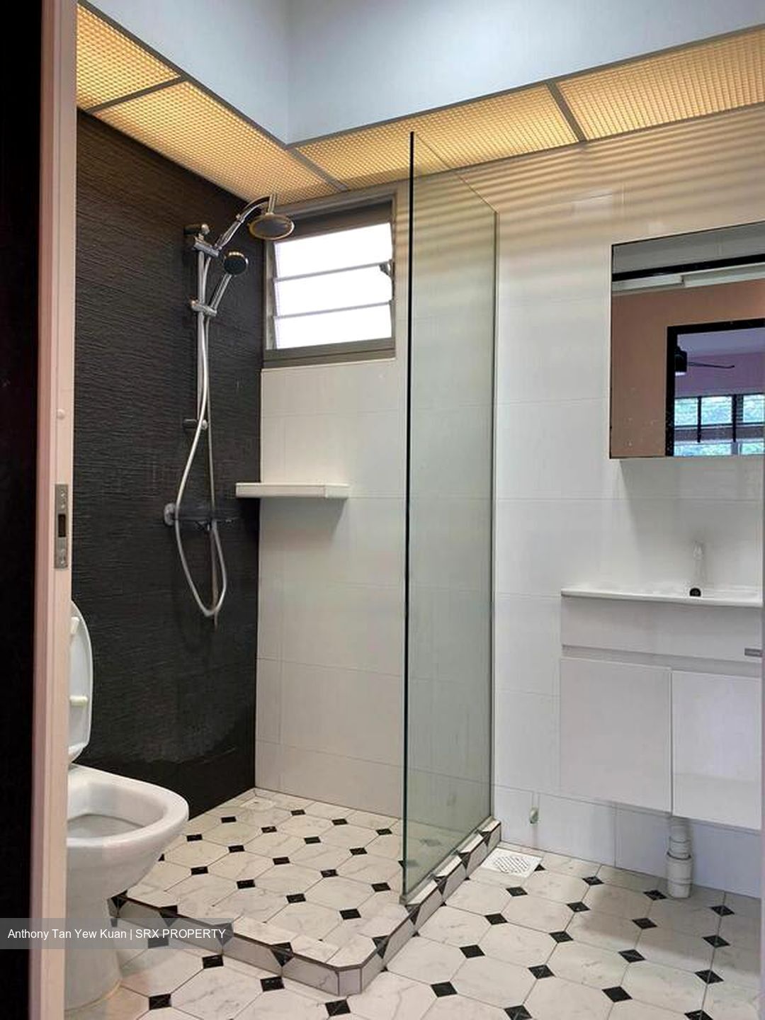 Blk 338D Anchorvale Parkview (Sengkang), HDB 5 Rooms #468432251